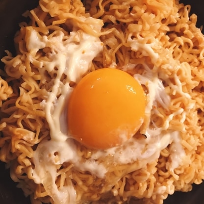 油そば、大好きです！チキンラーメンで作っても美味しいですね^ - ^マヨネーズも合ってました！